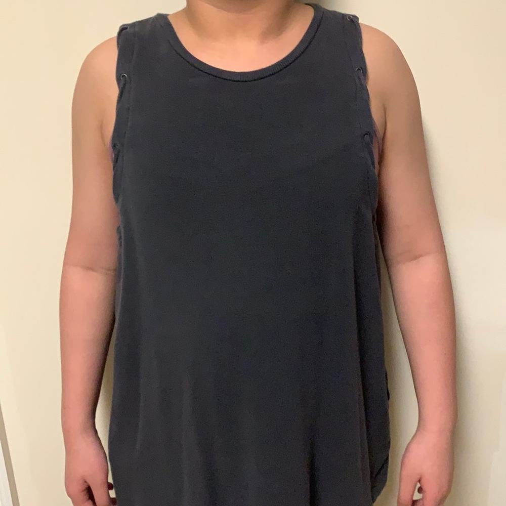 Thick sweater like American eagle top